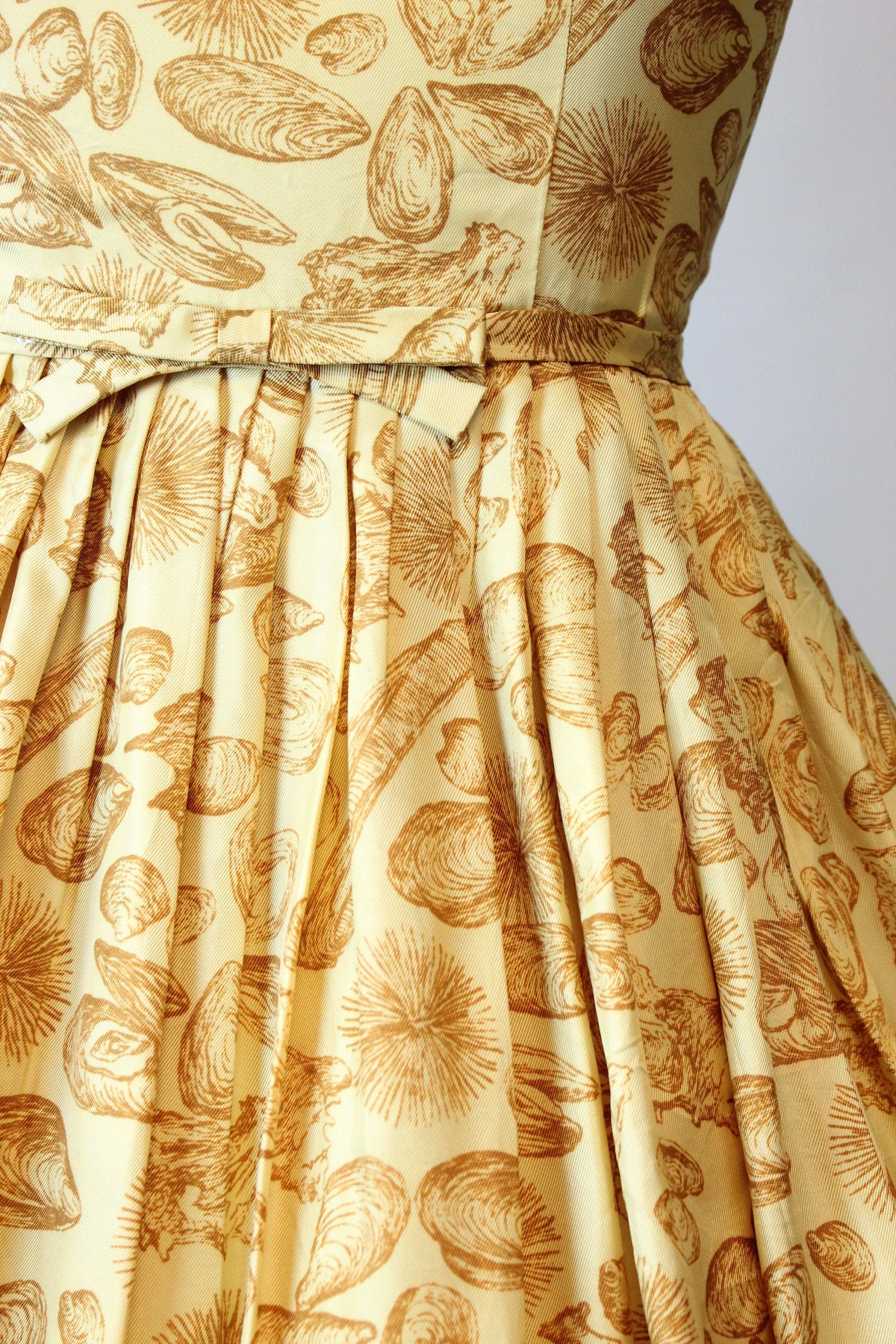 1950s L'Aiglon SEASHELL print dress xs | new spring summer