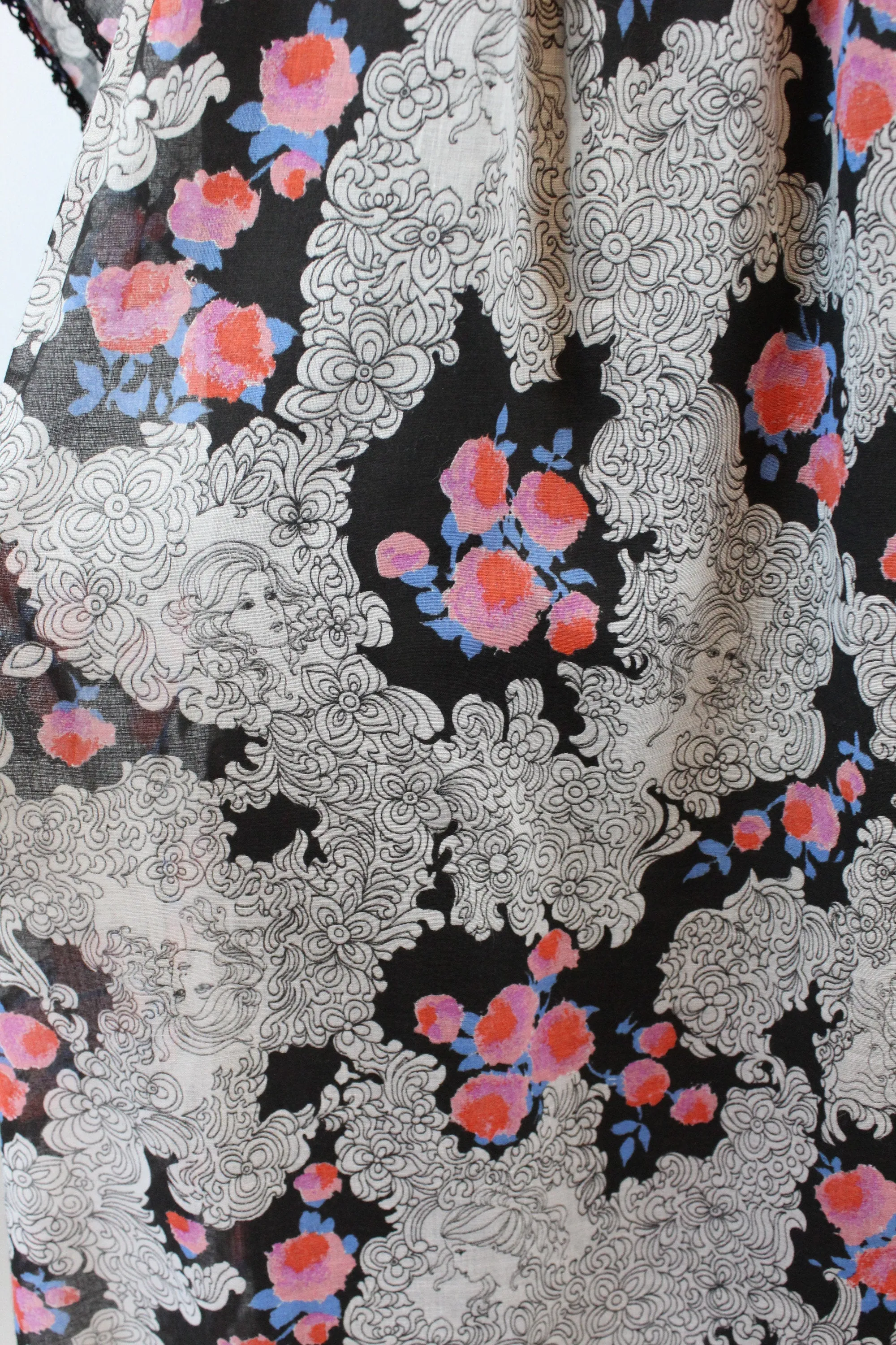 1970s FACE print art nouveau angel sleeve dress small | new fall