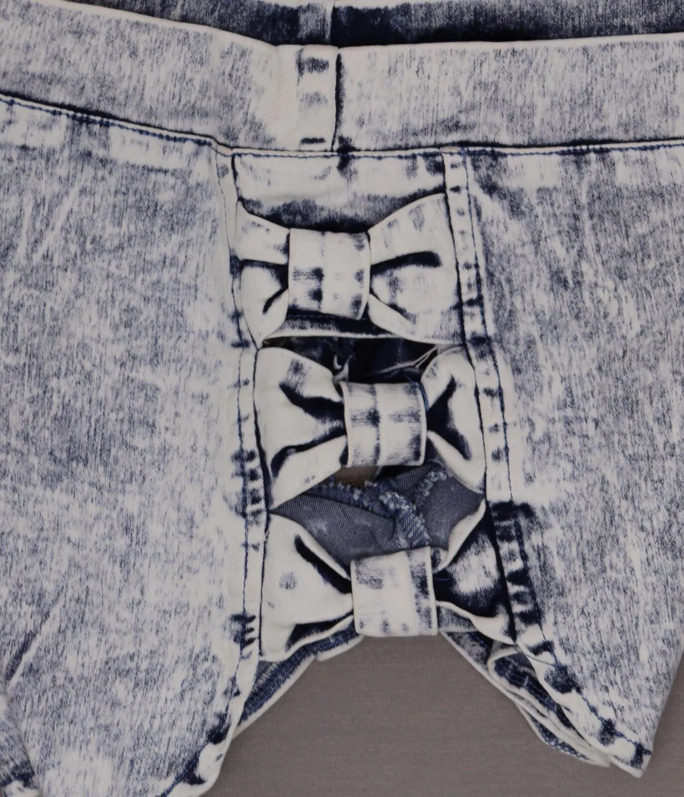 36 Point 5 Women's Bleach Wash Bow Side Denim Shorts