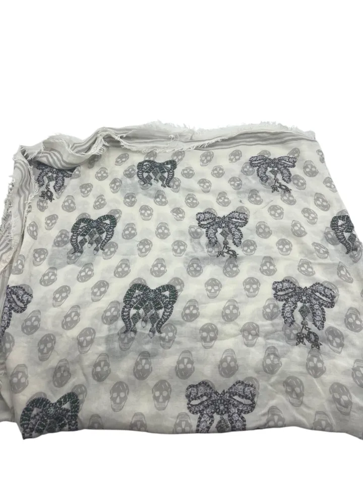 Alexander McQueen Skull and Charm Women's Scarves