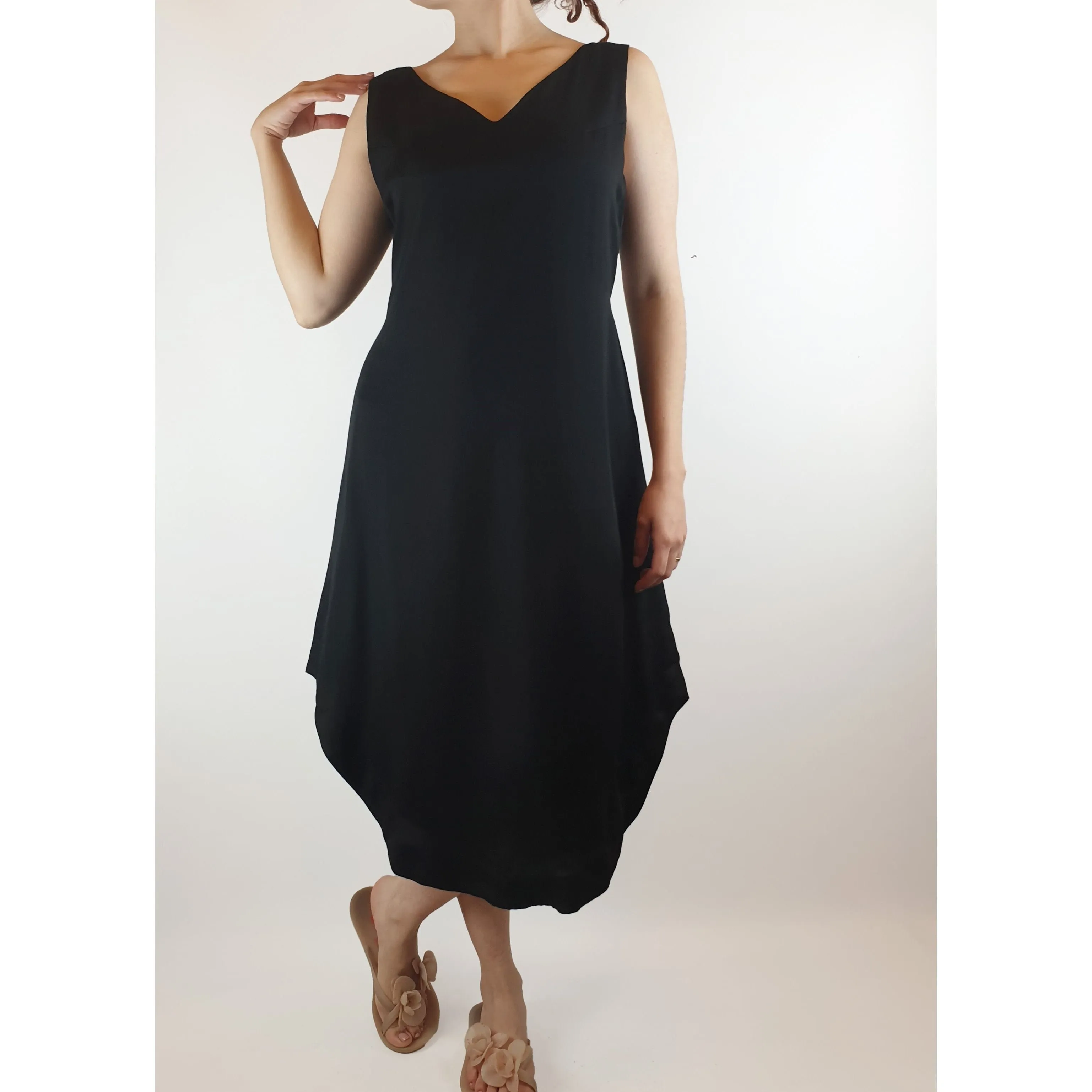 Alpha 60 black tencel sleeveless dress with cute back cutout size S (best fits 10)