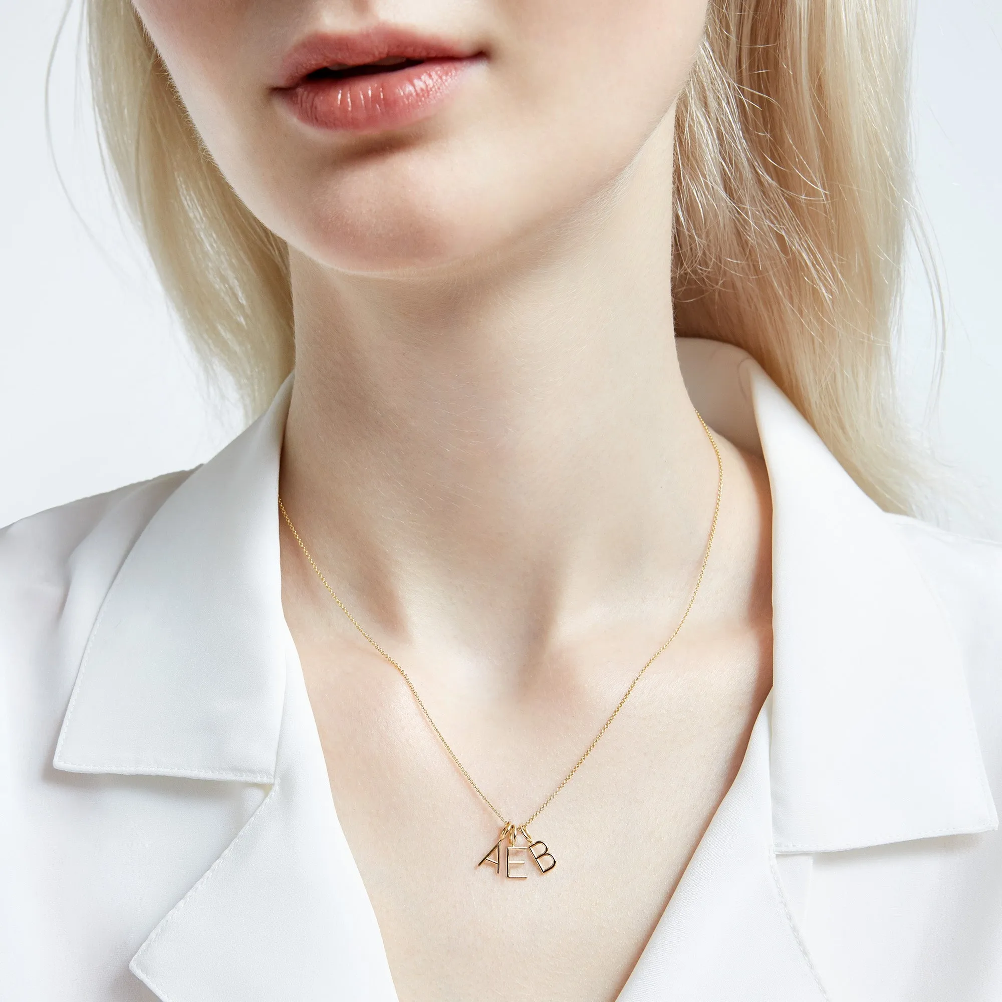 AMELIA MINI INITIAL BLOCK PENDANT