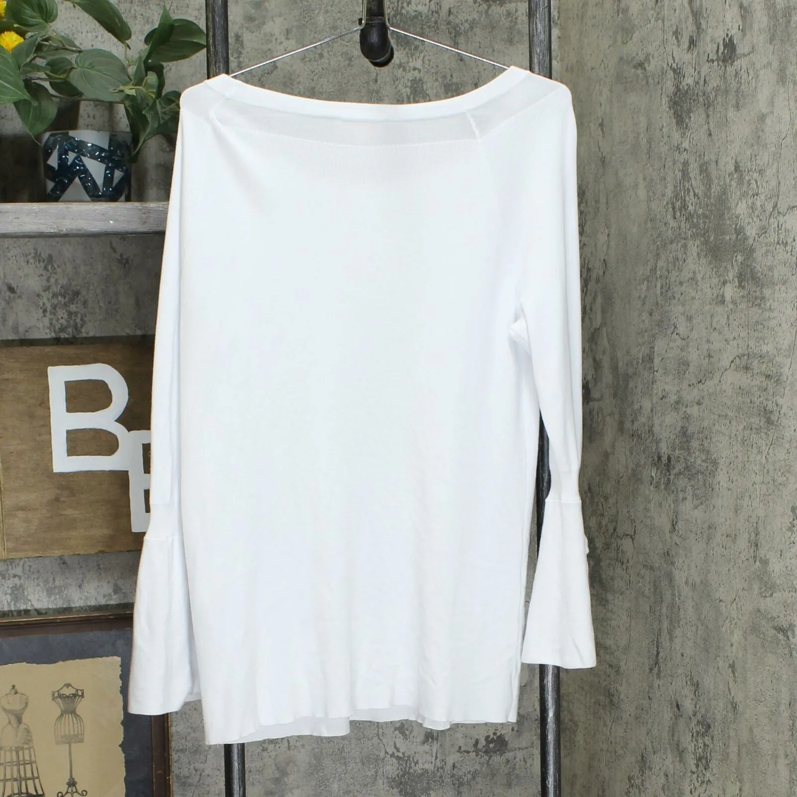 Belle by Kim Gravel Women's Feather Knit Bell Sleeve Sweater White Small