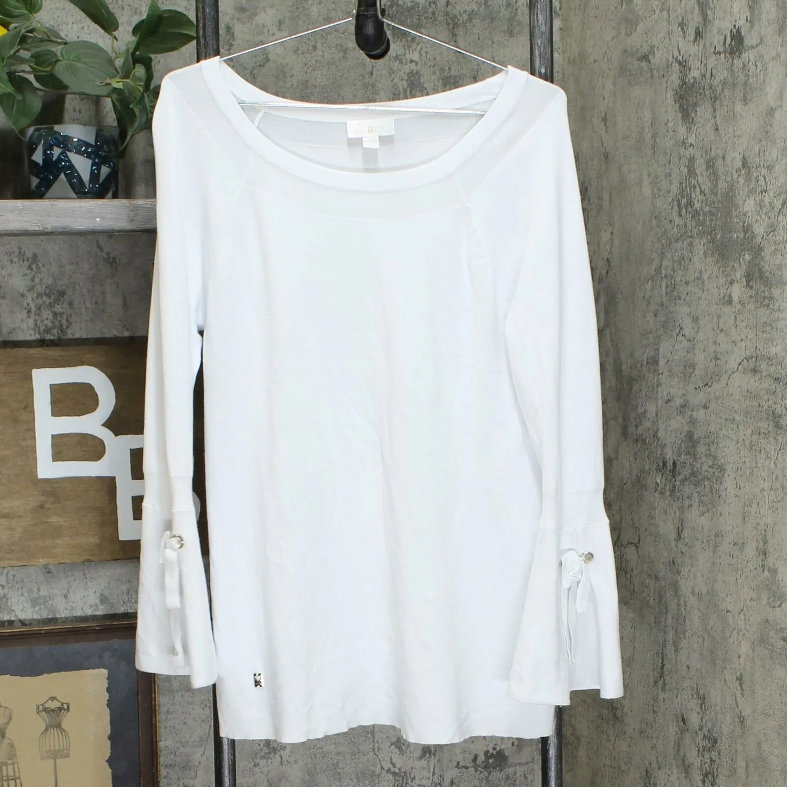 Belle by Kim Gravel Women's Feather Knit Bell Sleeve Sweater White Small