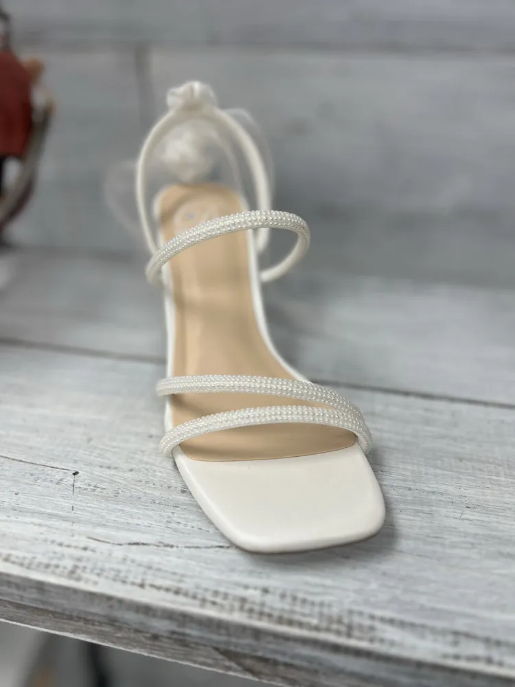 Blenda Block Heel With Bow Tie