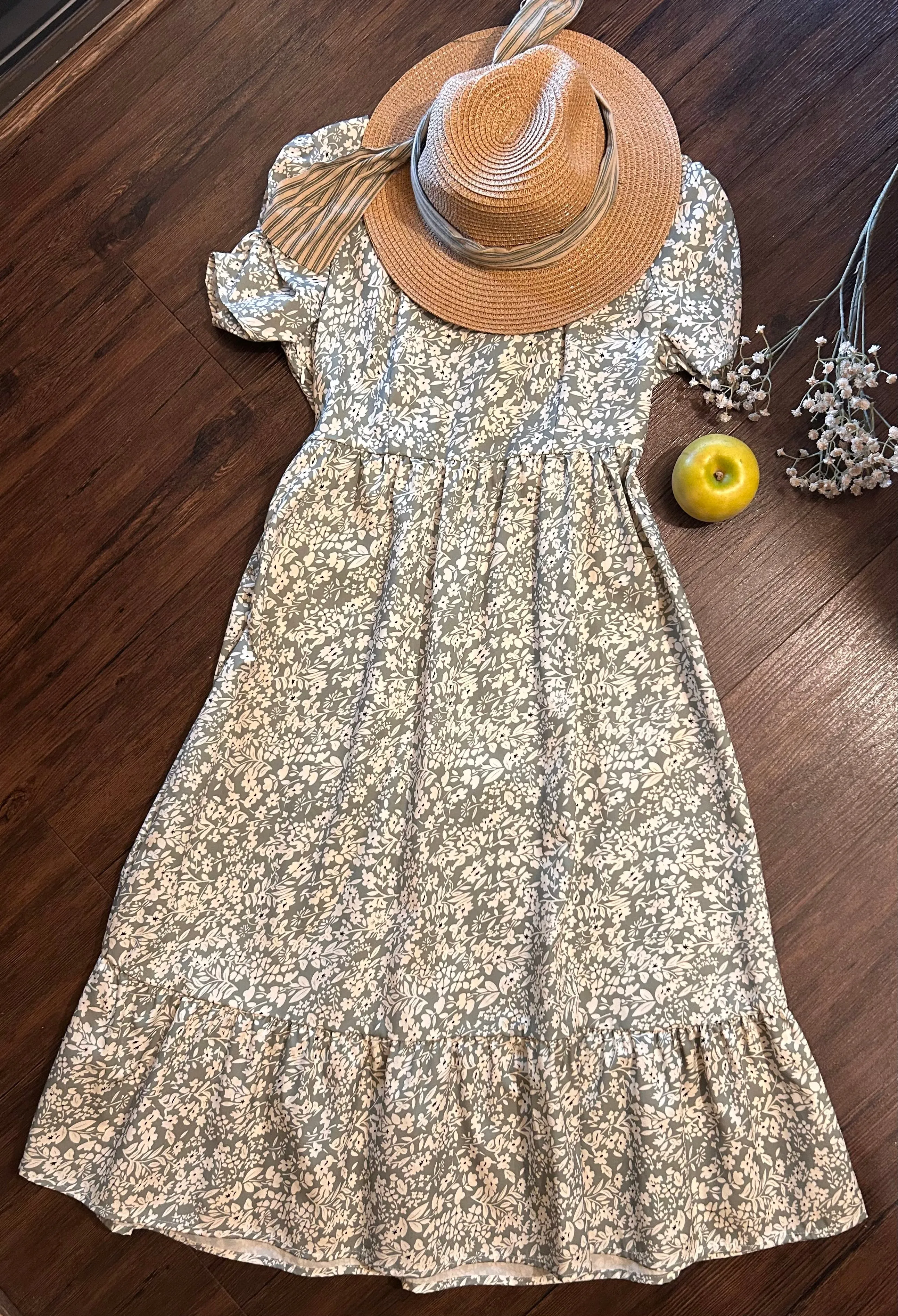Bougie Boutique Floral Meadow Dress