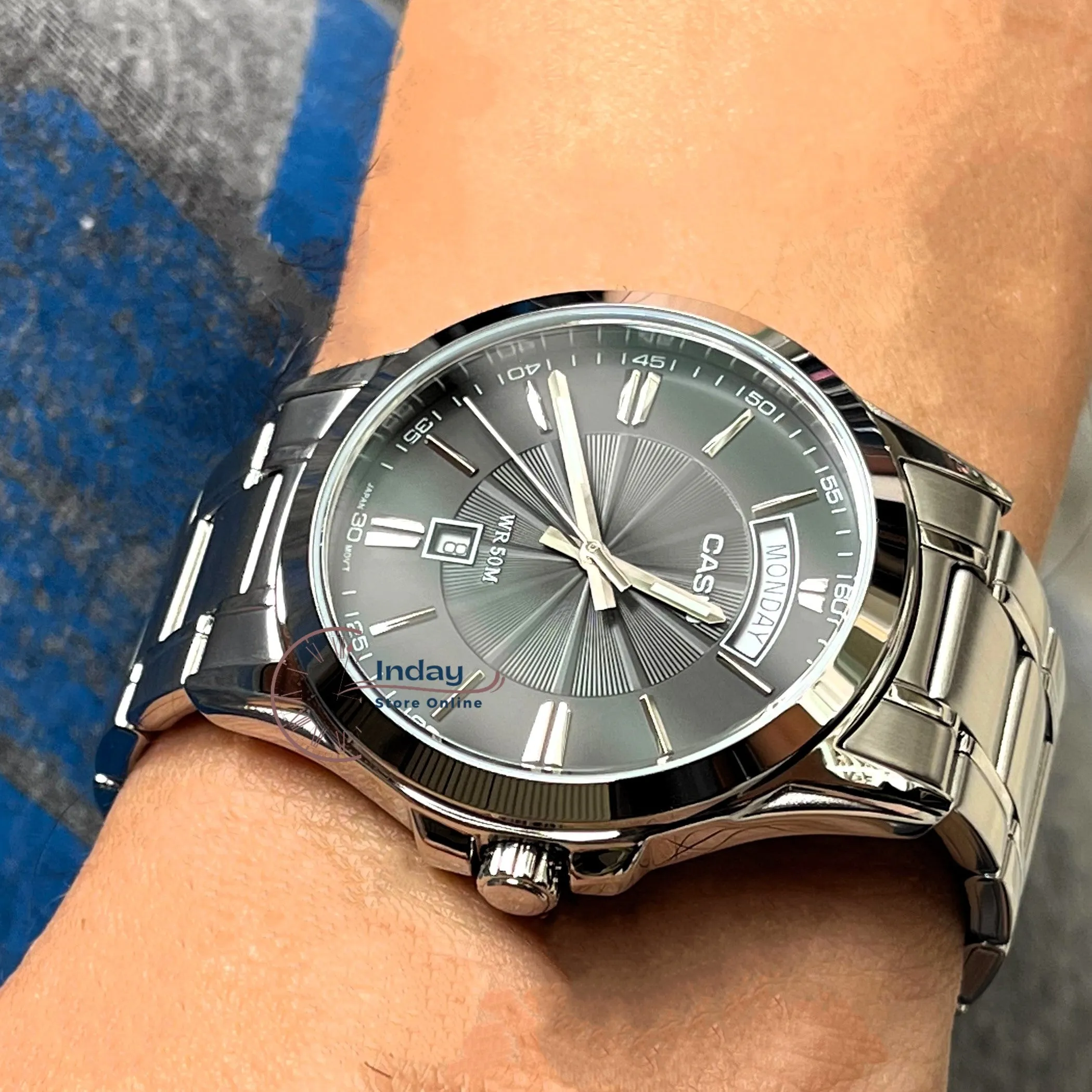 Casio Fashion Men's Watch MTP-1381D-1A  Stainless Steel Band Mineral Glass