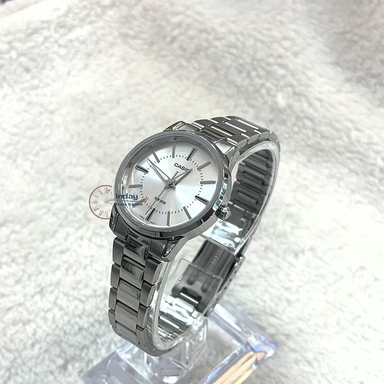 Casio Fashion Women's Watch LTP-1303D-7A Silver Stainless Steel Band Mineral Glass Triple-fold Clasp