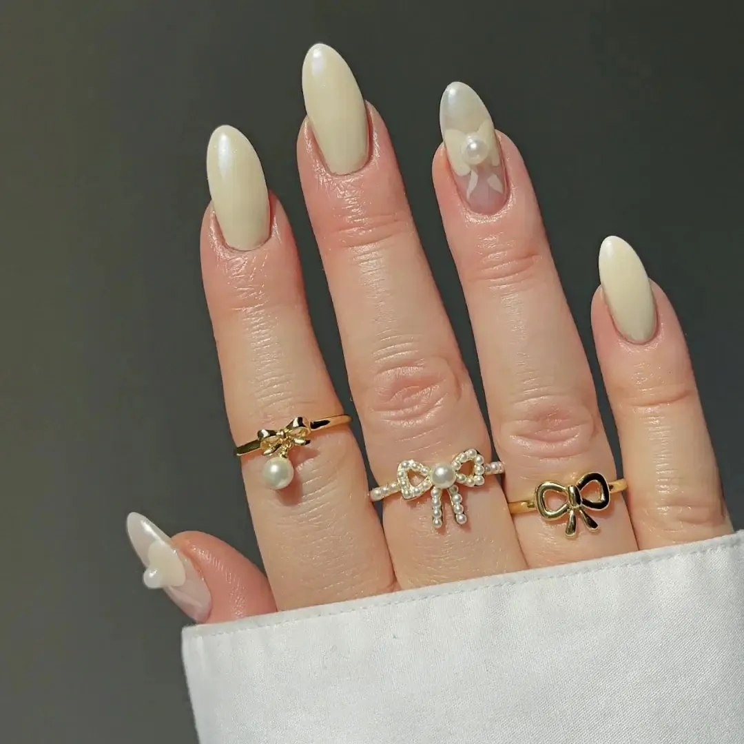 Classic Gold Bow Ring Coquette Charm Ring