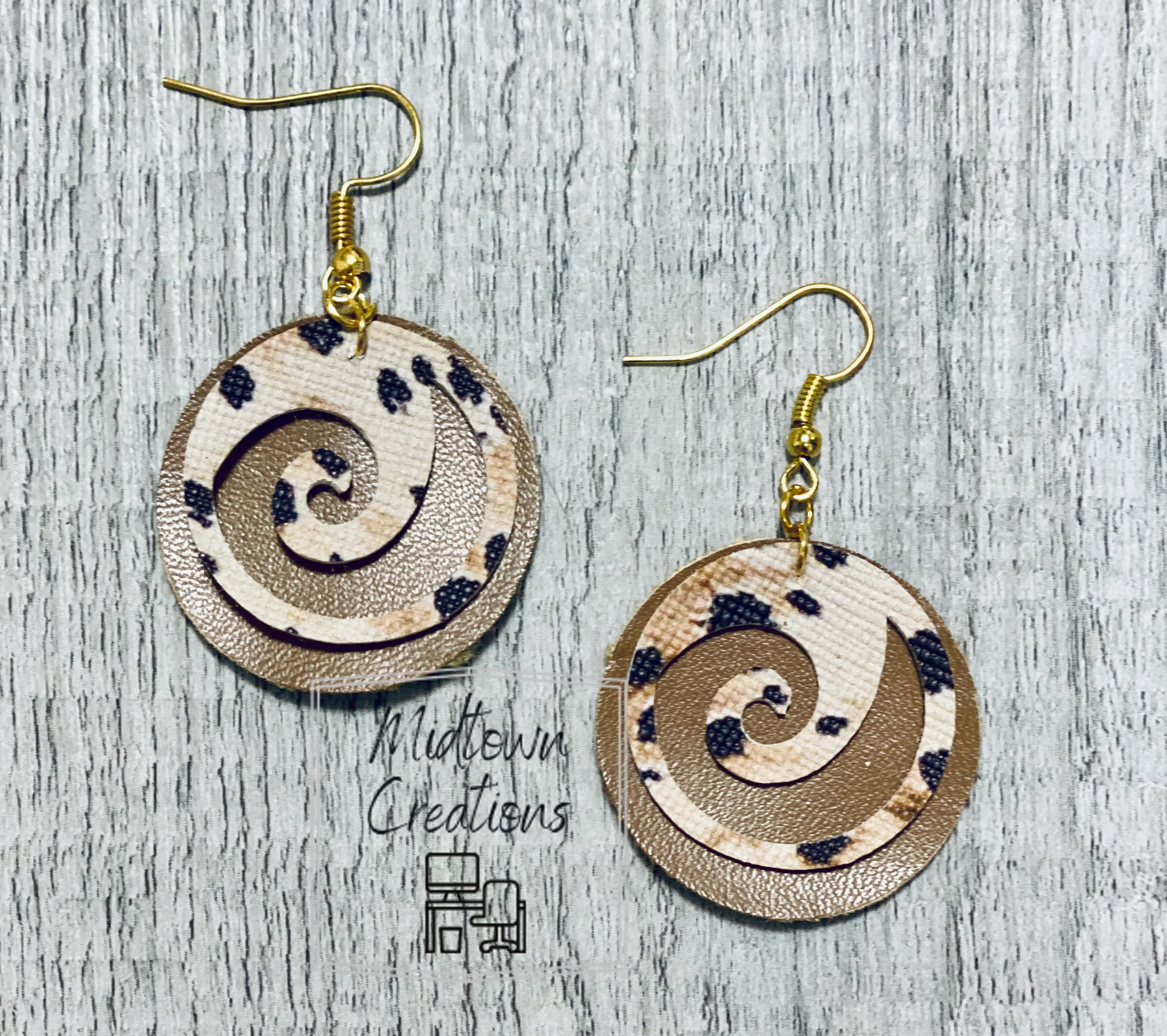 Double Layer Swirl Black Earrings