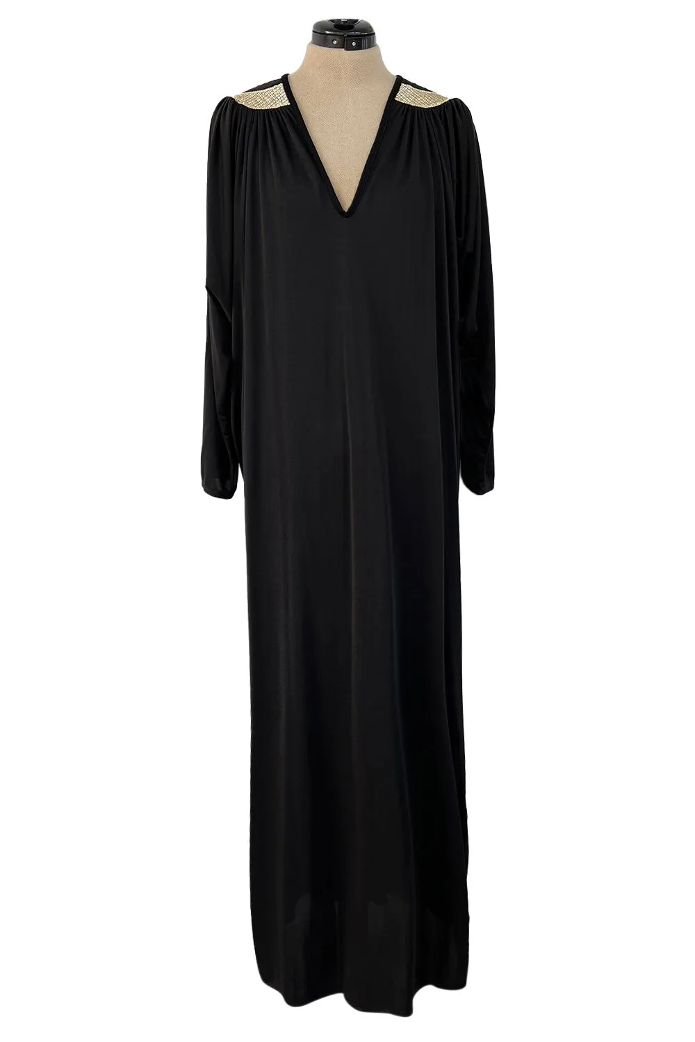 Easy to Wear 1980s Bill Tice Black Jersey Caftan Feel Dress w Gold Shoulder Detail Detail