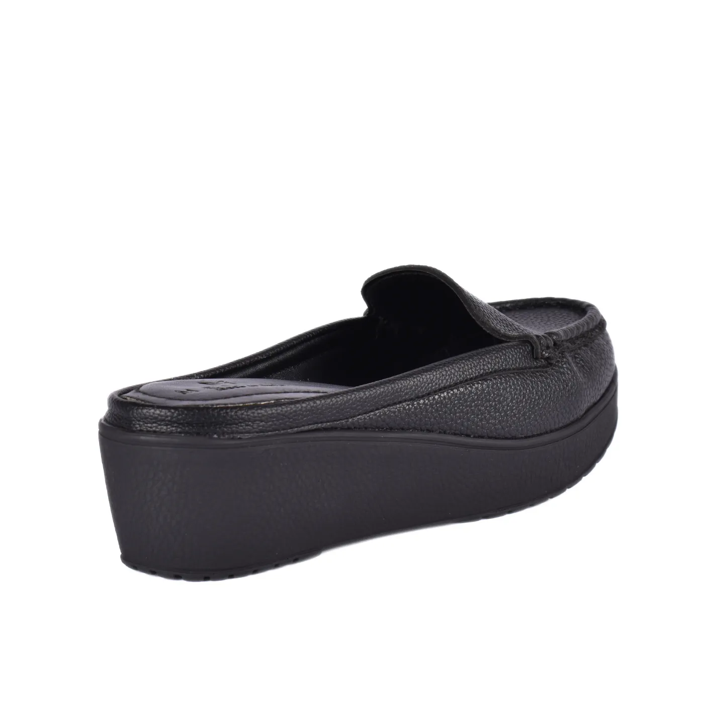 Embossed Flat Slipper
