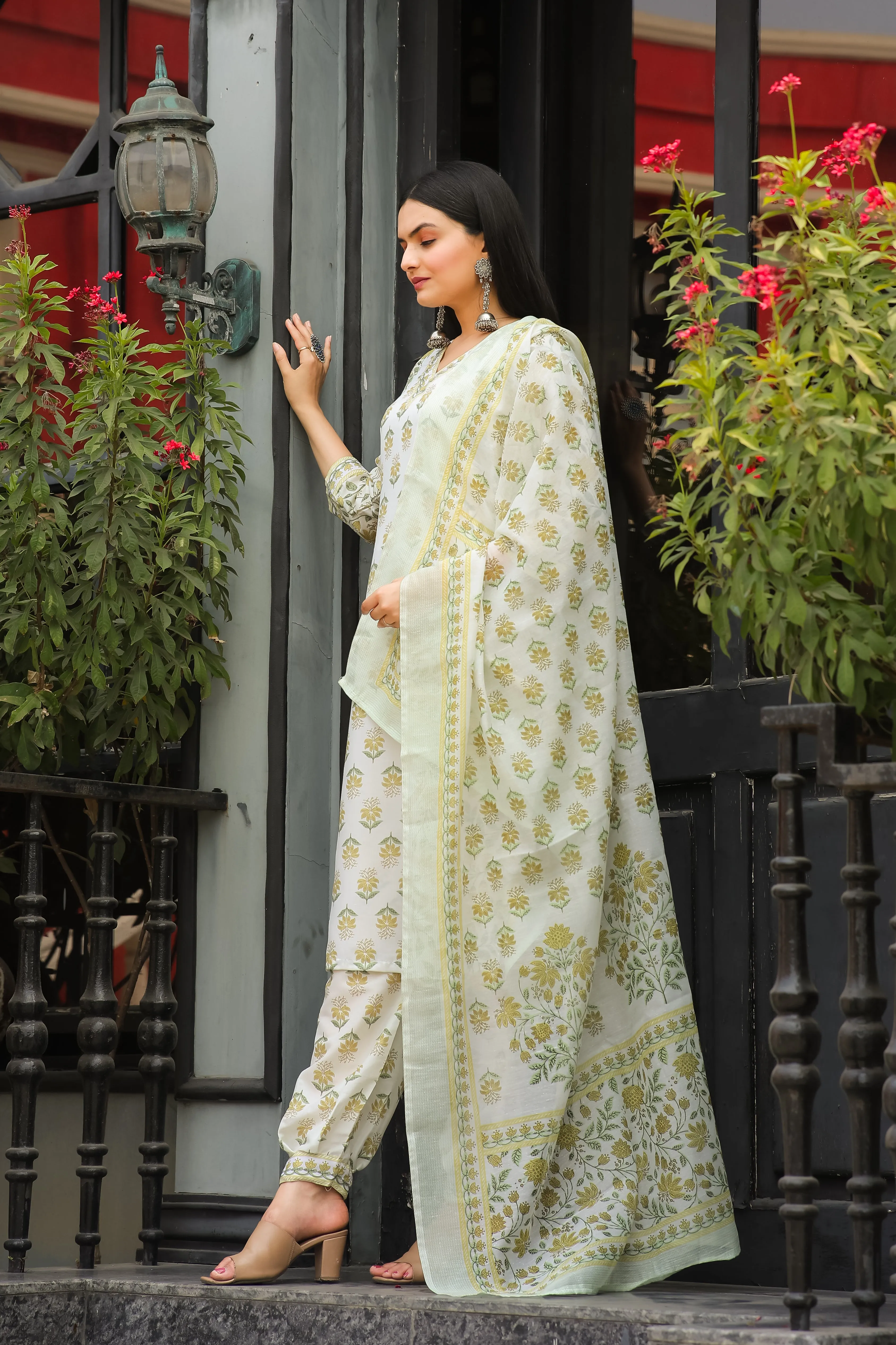 FRIFILL Elegant Printed Cotton Kurta Set for Women