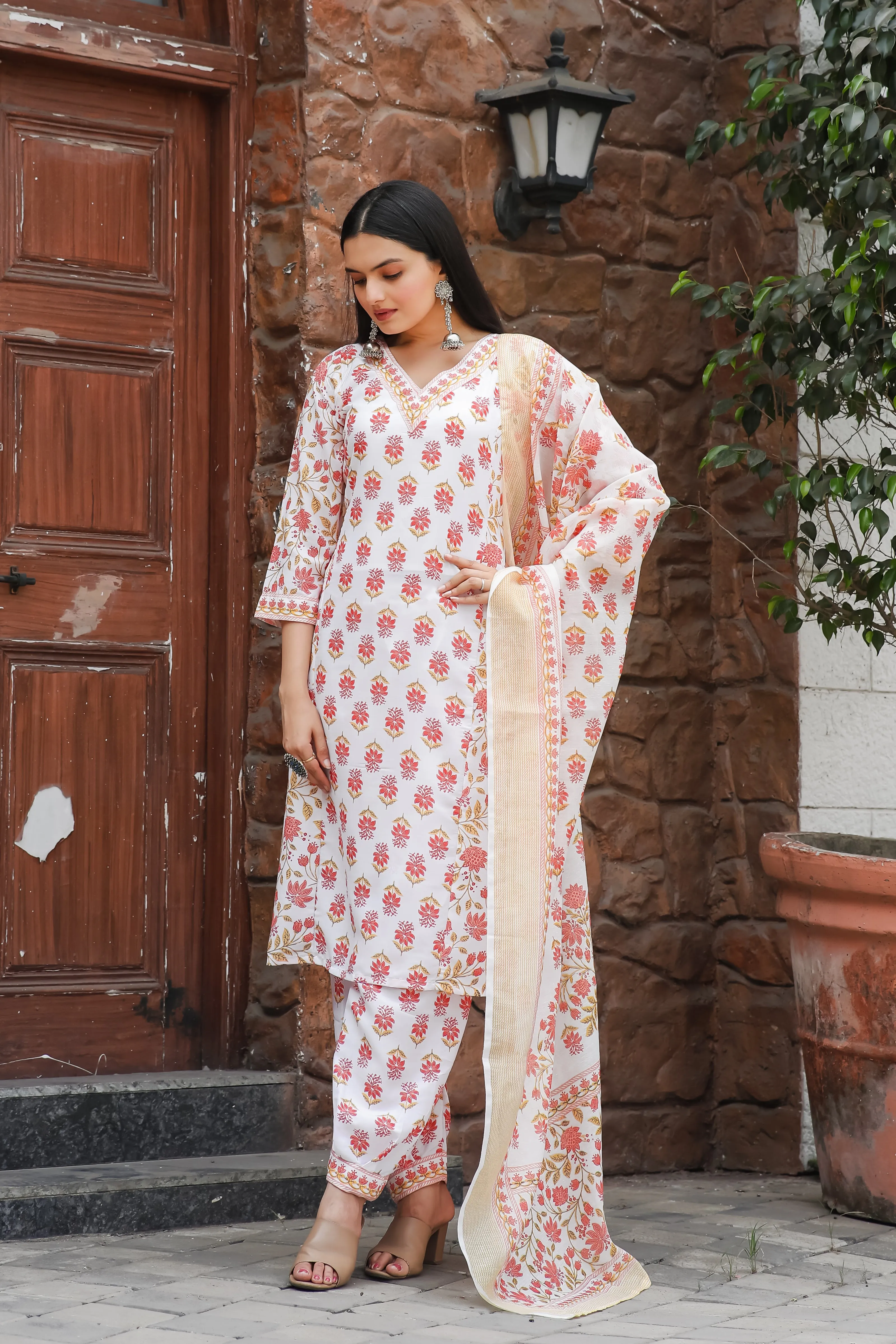 FRIFILL Elegant Printed Cotton Kurta Set for Women