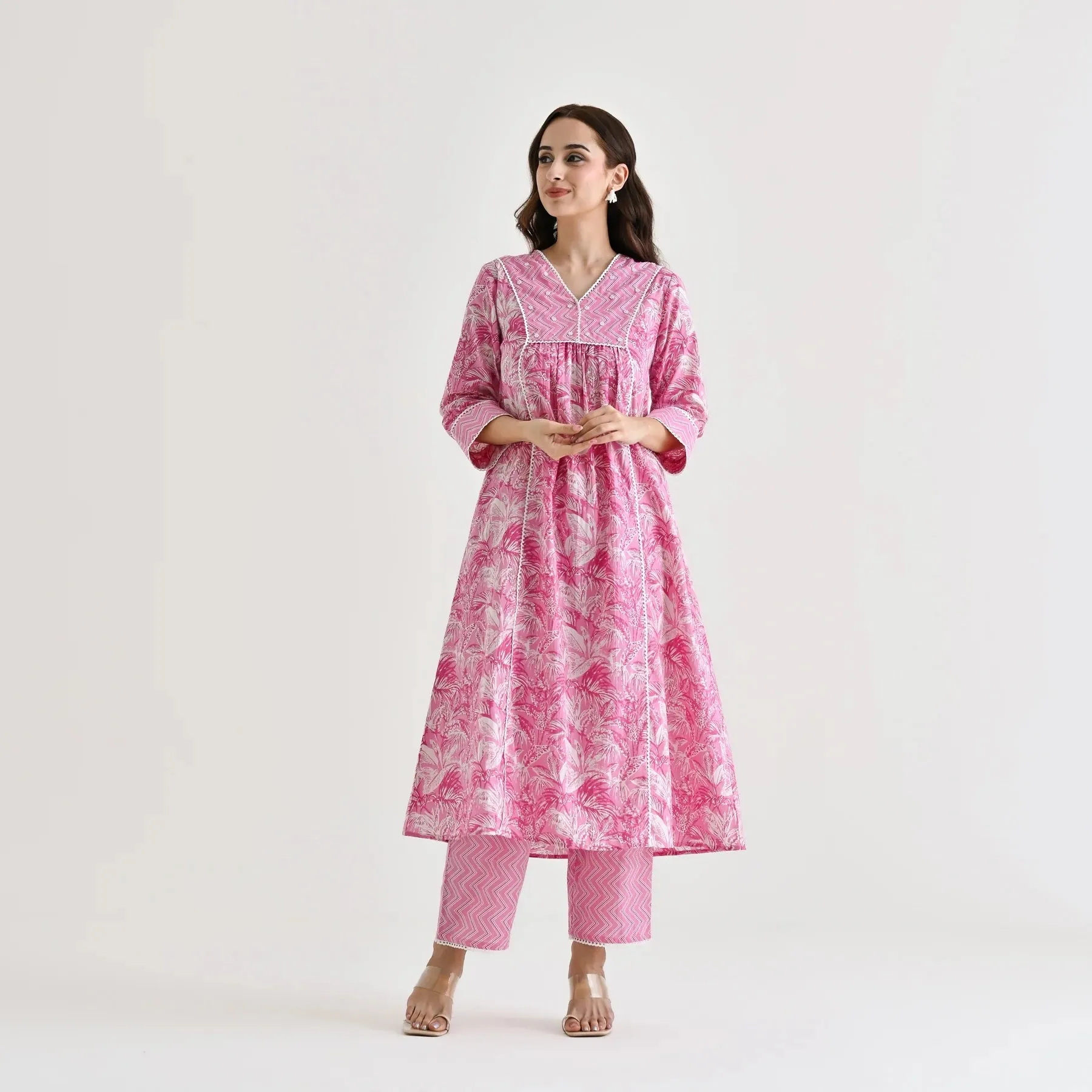 FRIFILL Elegant Printed Cotton Kurta Set for Women