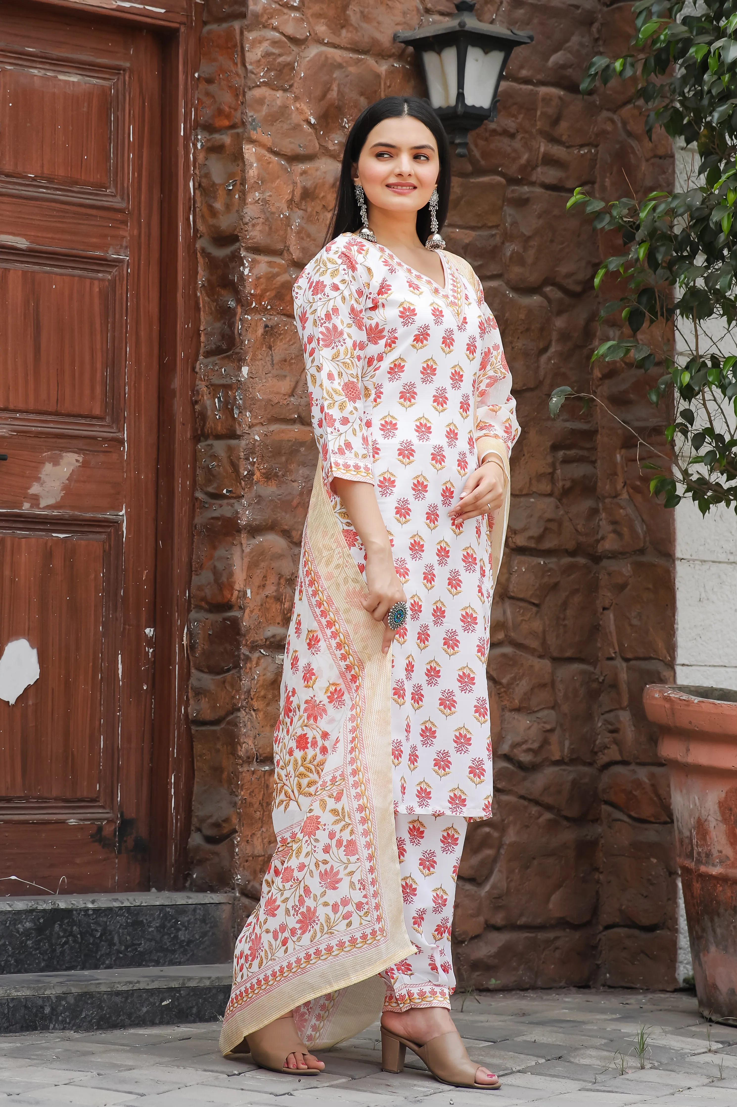 FRIFILL Elegant Printed Cotton Kurta Set for Women