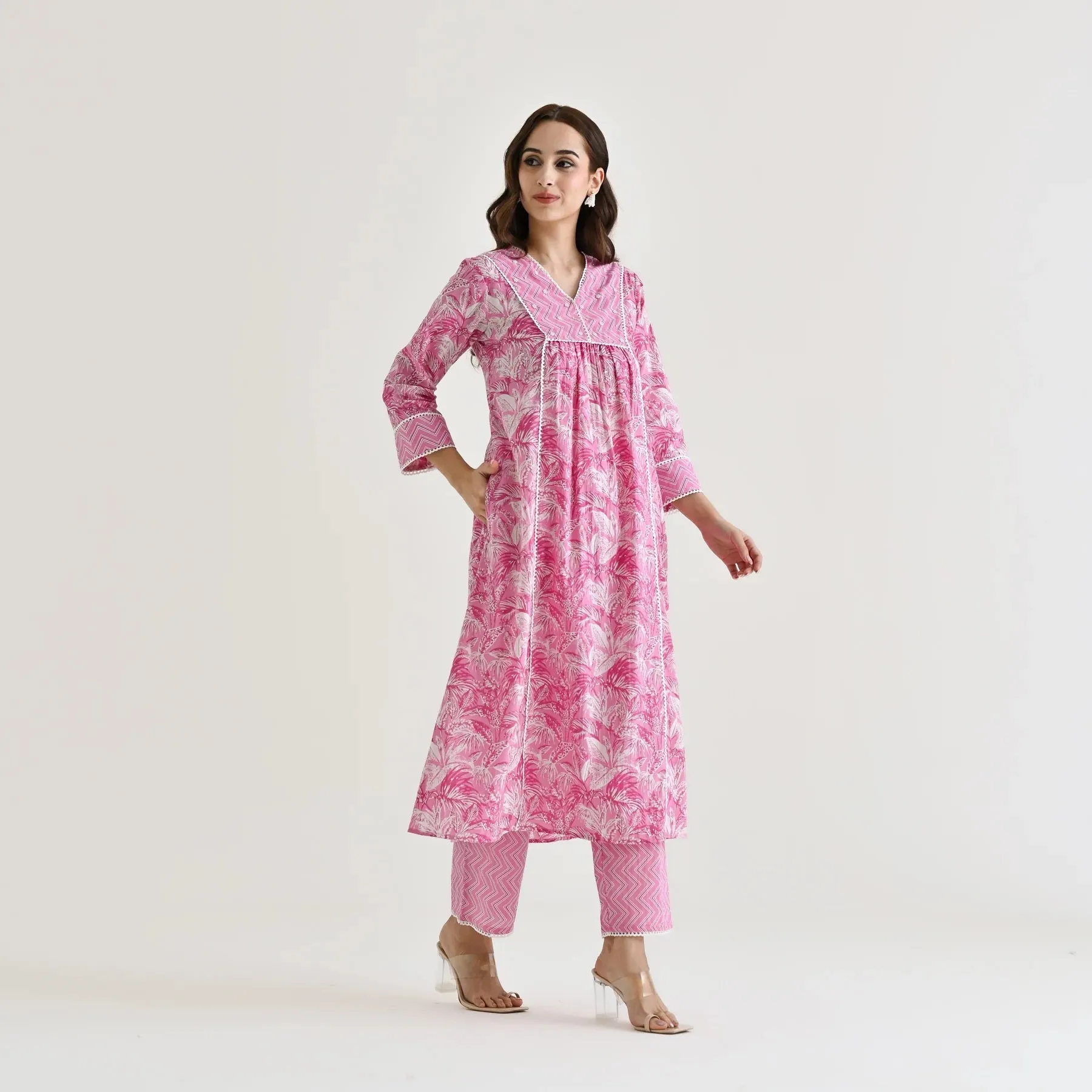 FRIFILL Elegant Printed Cotton Kurta Set for Women