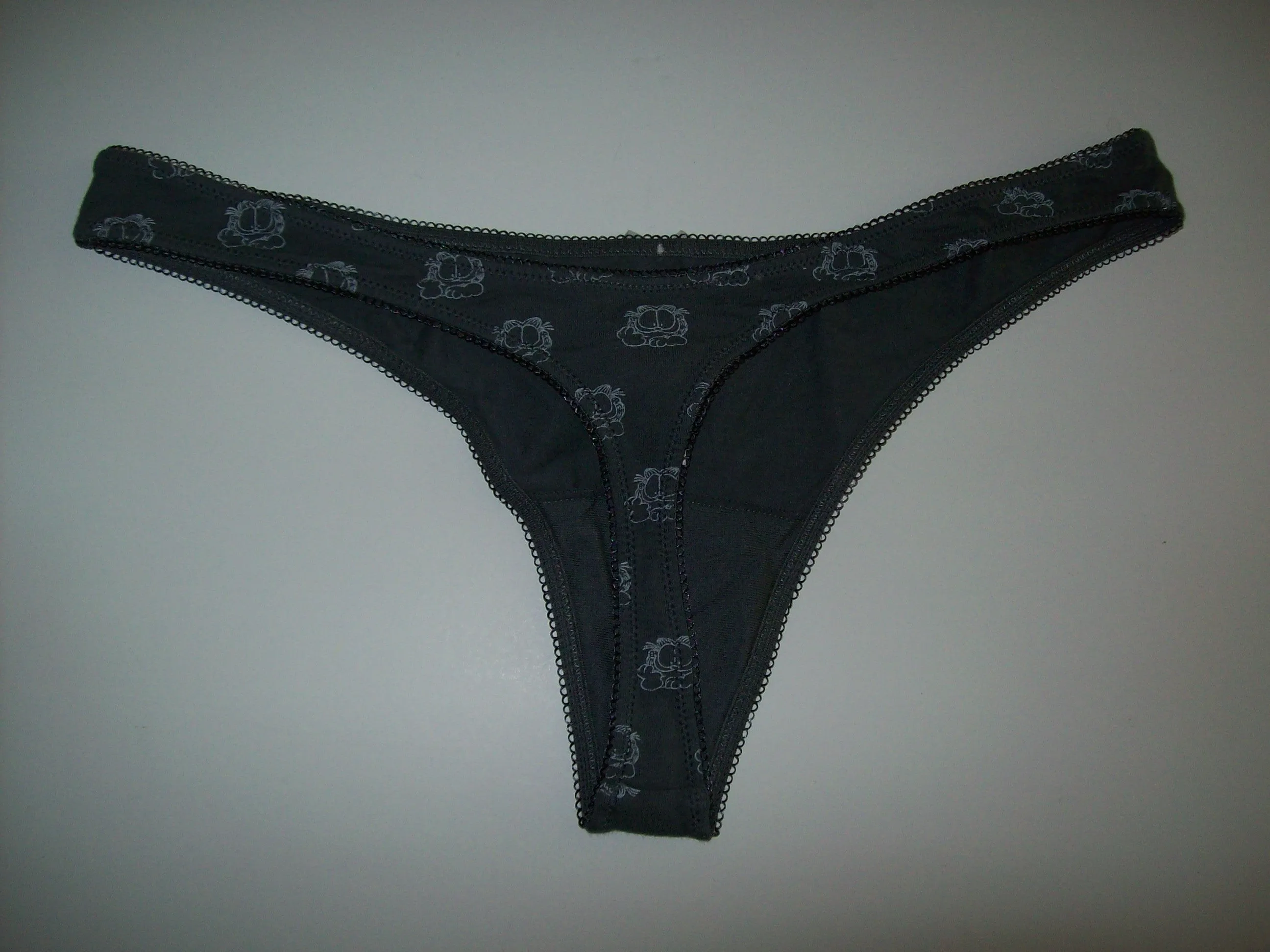 Garfield Gray Thongs Underwear