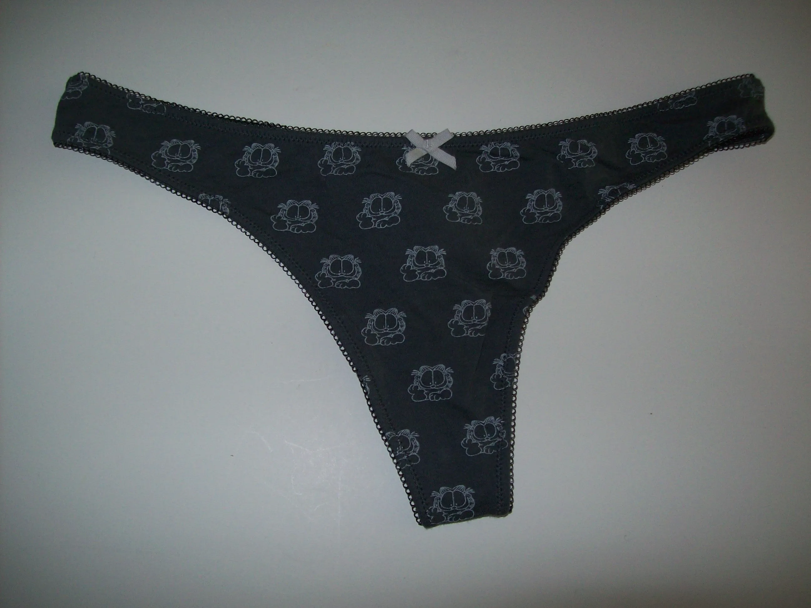 Garfield Gray Thongs Underwear