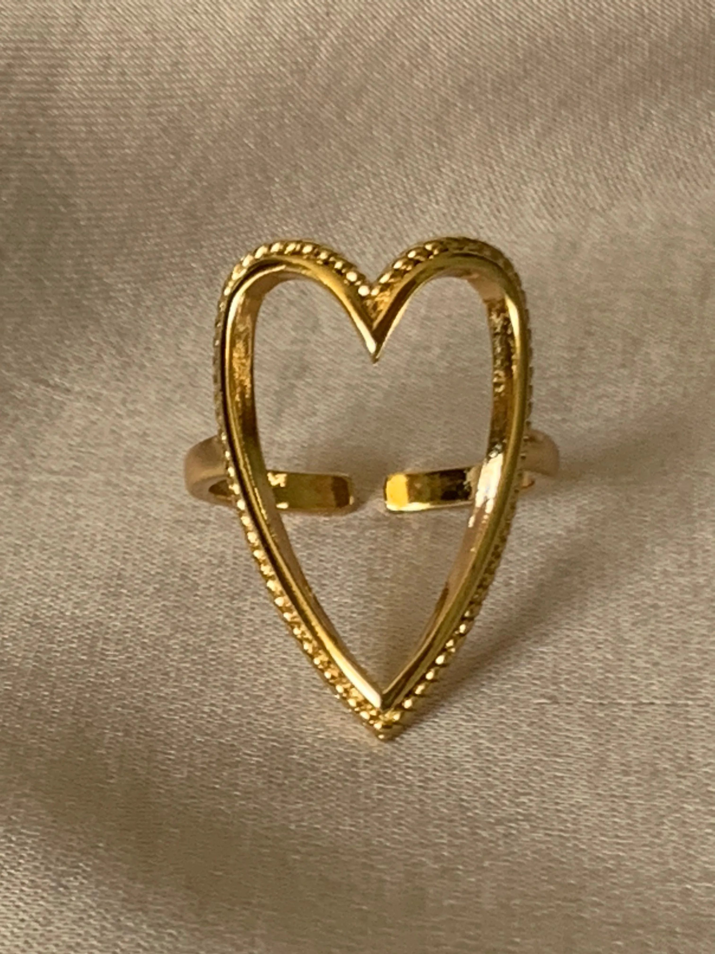 Heart Outline Ring