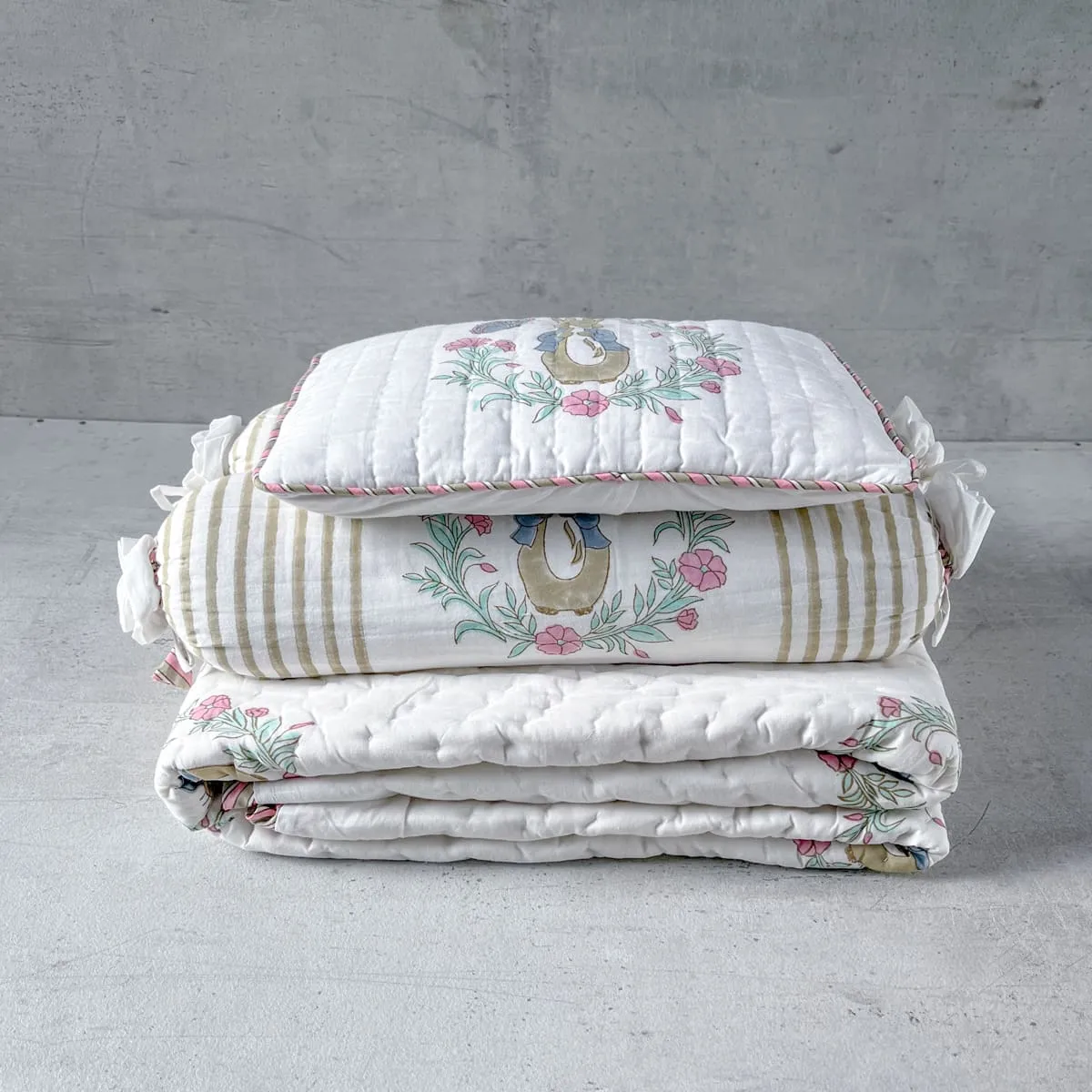 Home Artisan Tobias in a Forest Quilt and Pillows Set by The Merry Maison