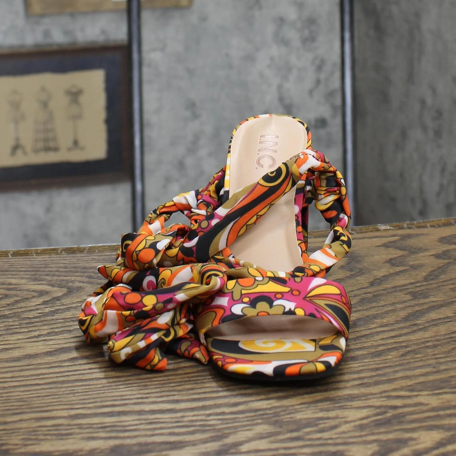 INC International Concepts Laeelia Strappy Square Toe Block Heels Shoes 5.5M