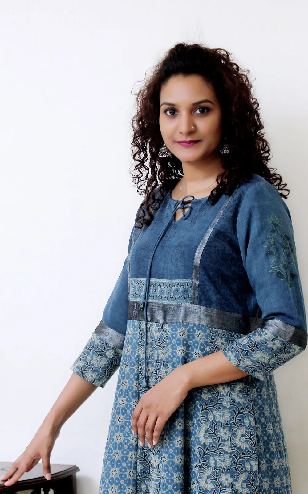 INDIGO BLUE AIRAK KURTA