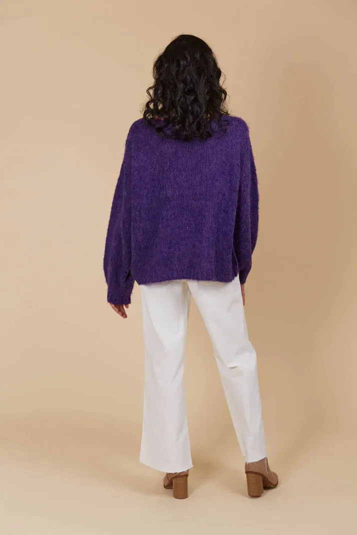 Isle of Mine - Pallas V Neck Jumper