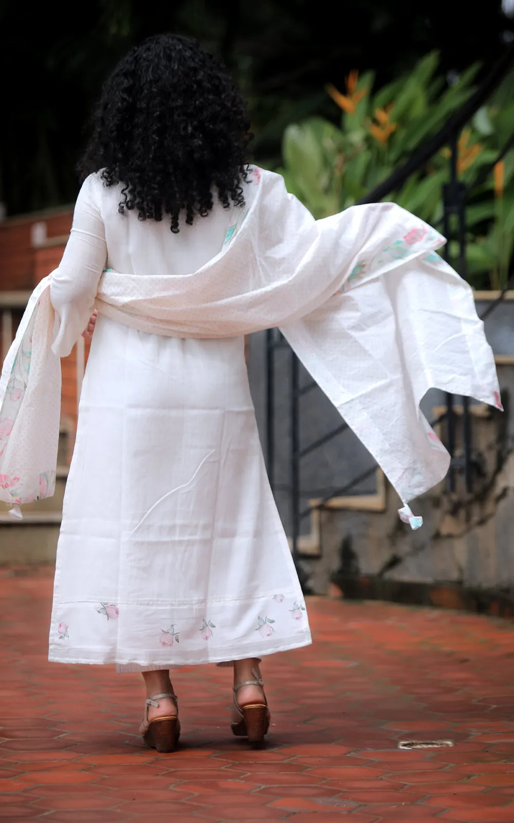 IVORY COTTON PEONY YOKE KURTA