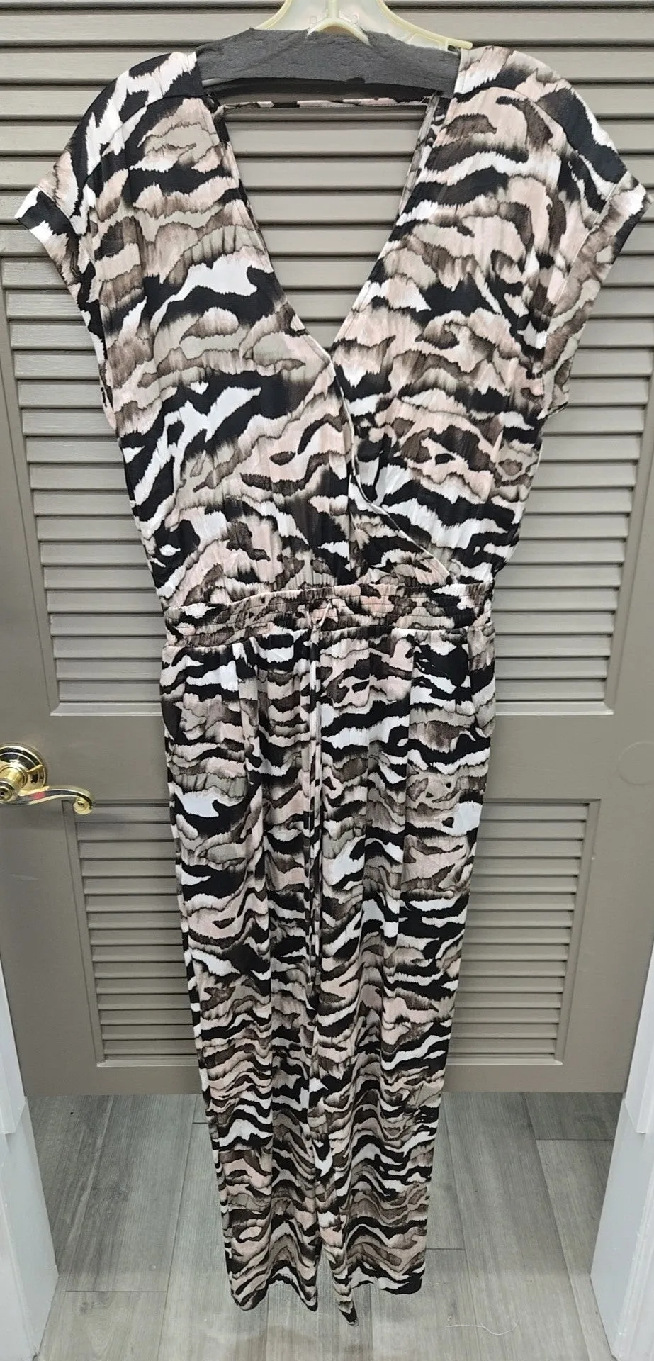 JENNIFER LOPEZ Size M Jumpsuit