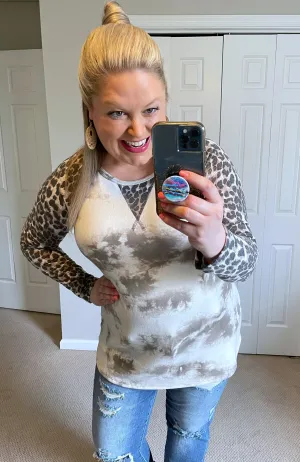 Long-Sleeved Tie-Dye & Animal Print Raglan Tee in Neutrals