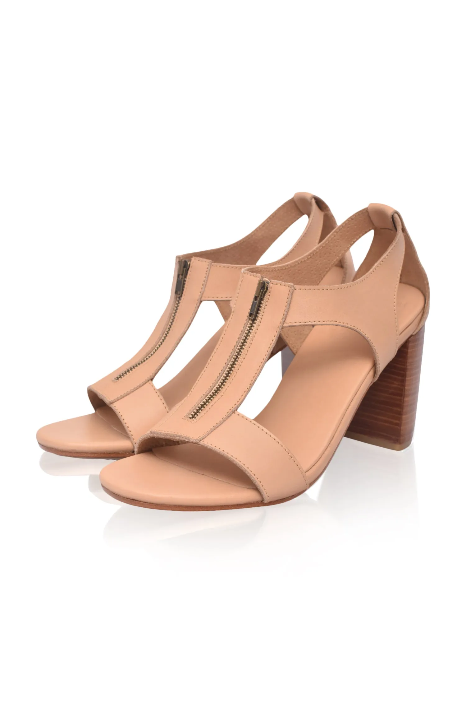 Makoa Block Heel Leather Sandals