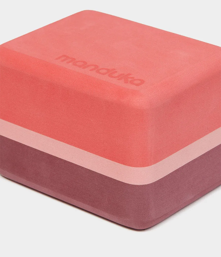 Manduka Recycled Foam Mini Travel Block  - Clay