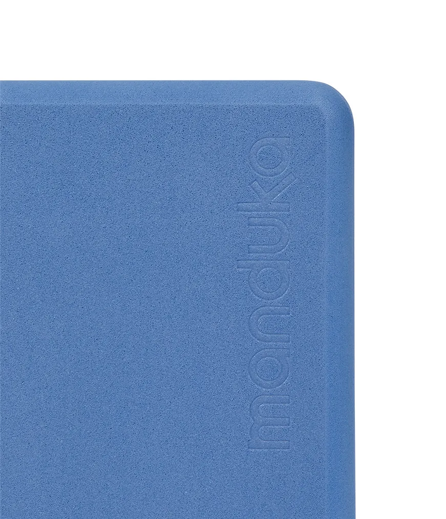 Manduka Recycled Foam Yoga Mini Block - Shade Blue