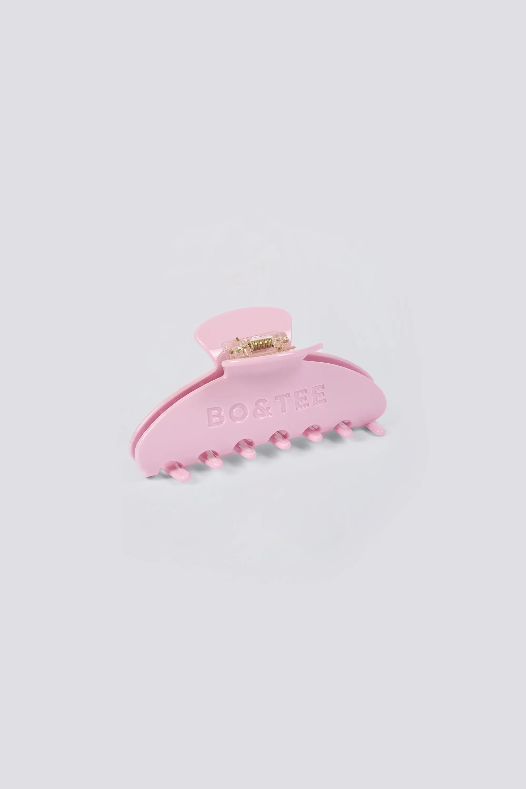 Medium Claw Clip in Baby Pink