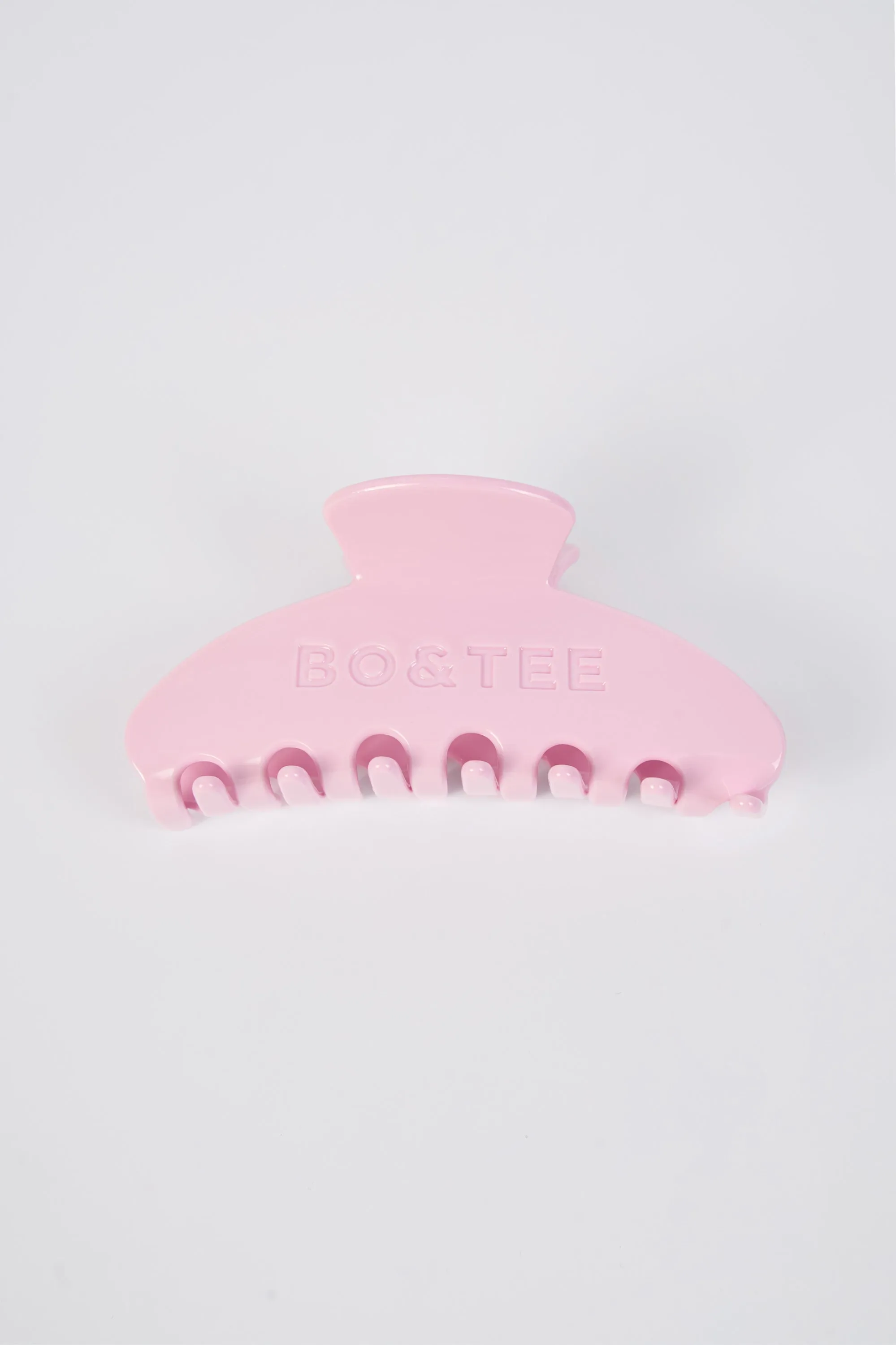 Medium Claw Clip in Baby Pink