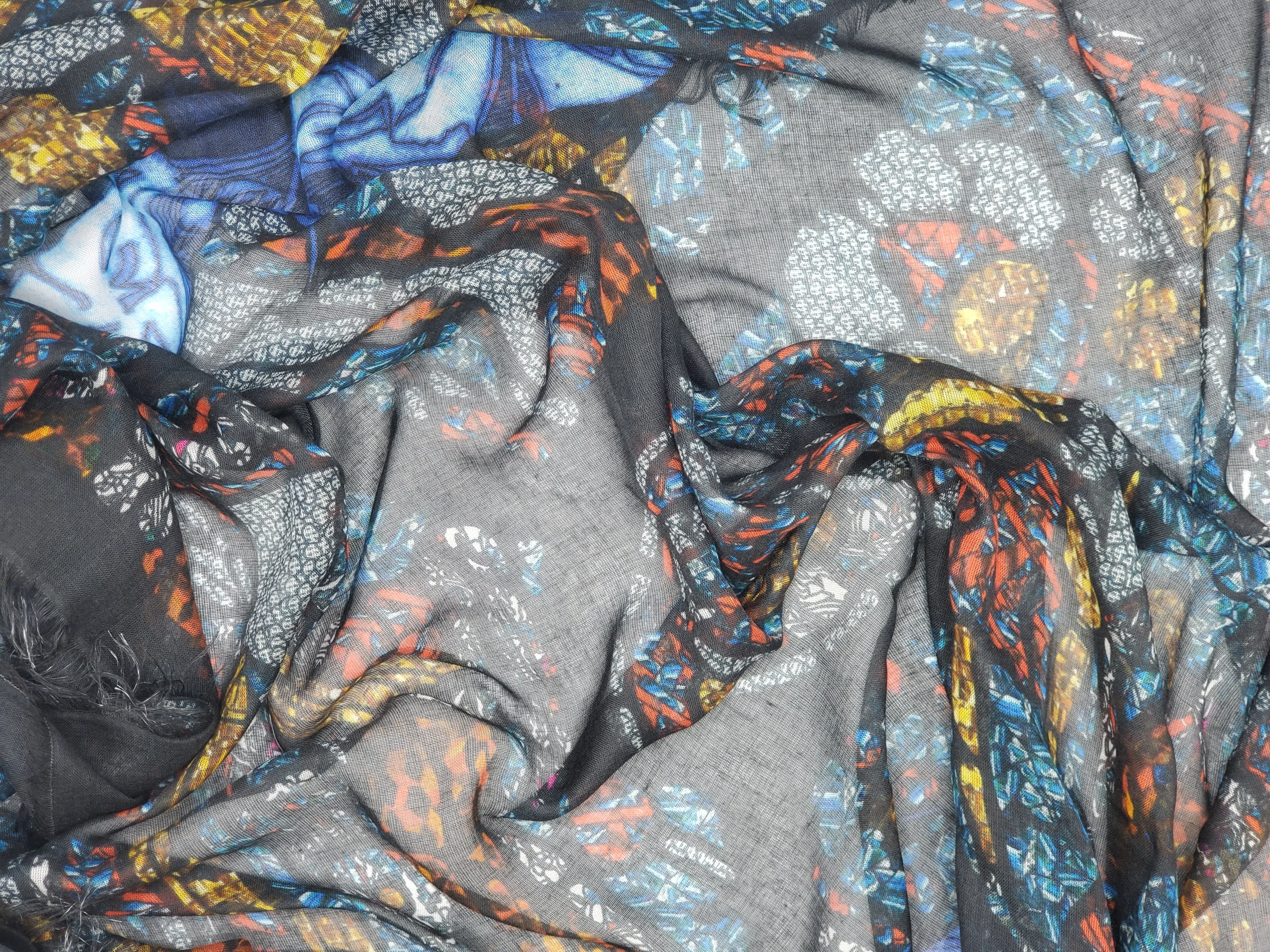 Mith Black Modal Scarf