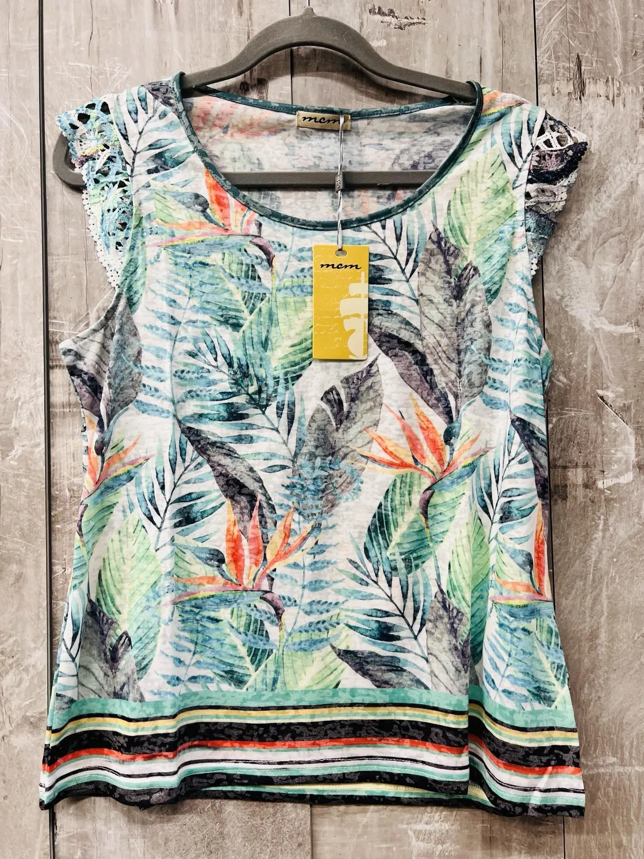 New Women's MCM T-shirt with Botanical Print, Sz L!
