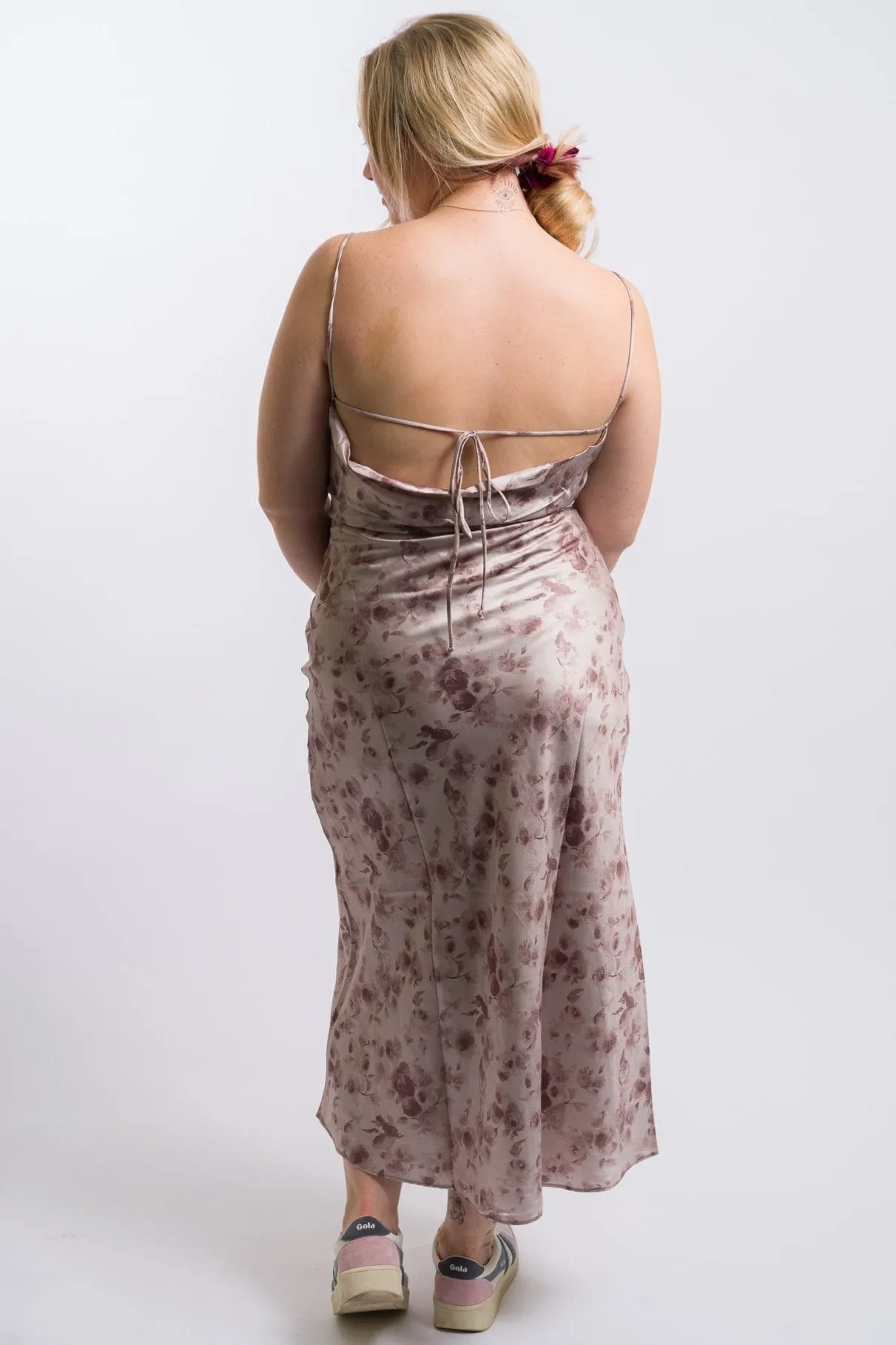 Nia Melanie Maxi Dress - Truffle
