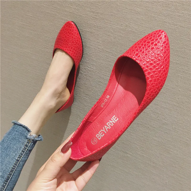 Patent Leather Feel Embossed Snake Print Flats