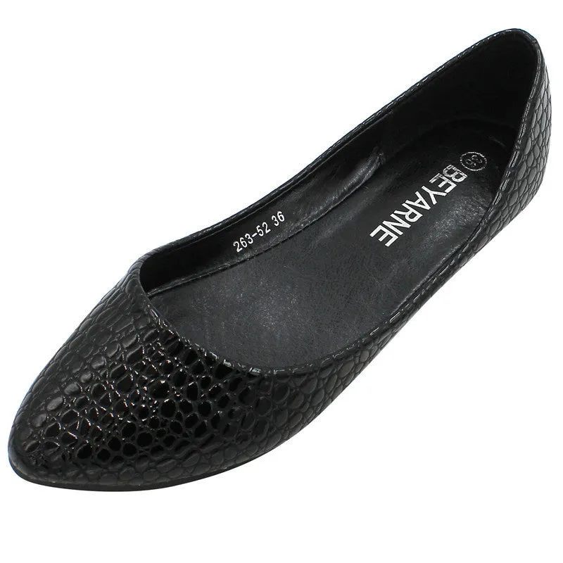 Patent Leather Feel Embossed Snake Print Flats