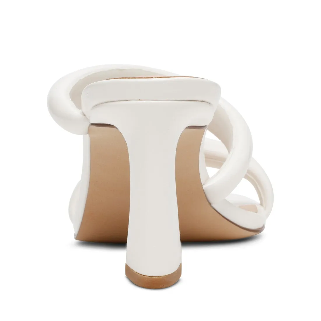 PERSIE WHITE