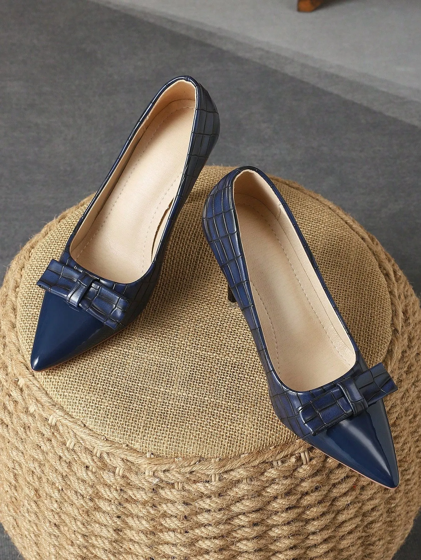 Pointed Toe Shallow Mouth High Heel Pump Shoes
