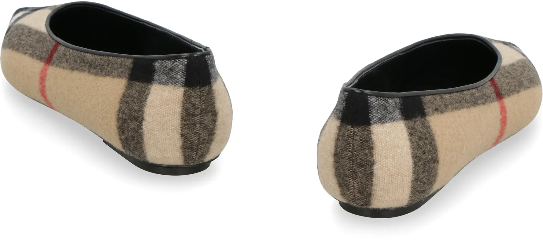 Pointy-toe ballet flats