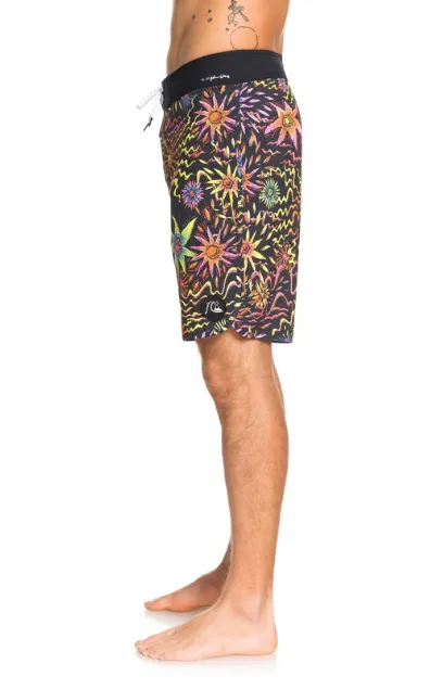 Quiksilver Men's Highline Tripper 19" Boardshorts SWIM SHORTS