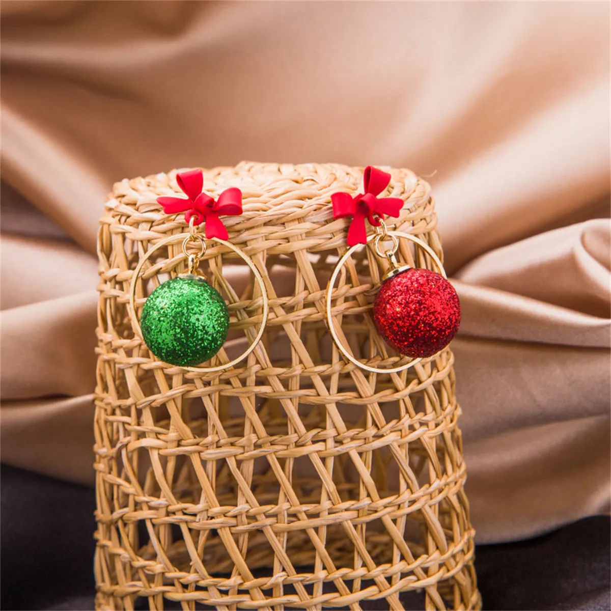 Red & Green Bow Ball Circle Mismatch Drop Earrings