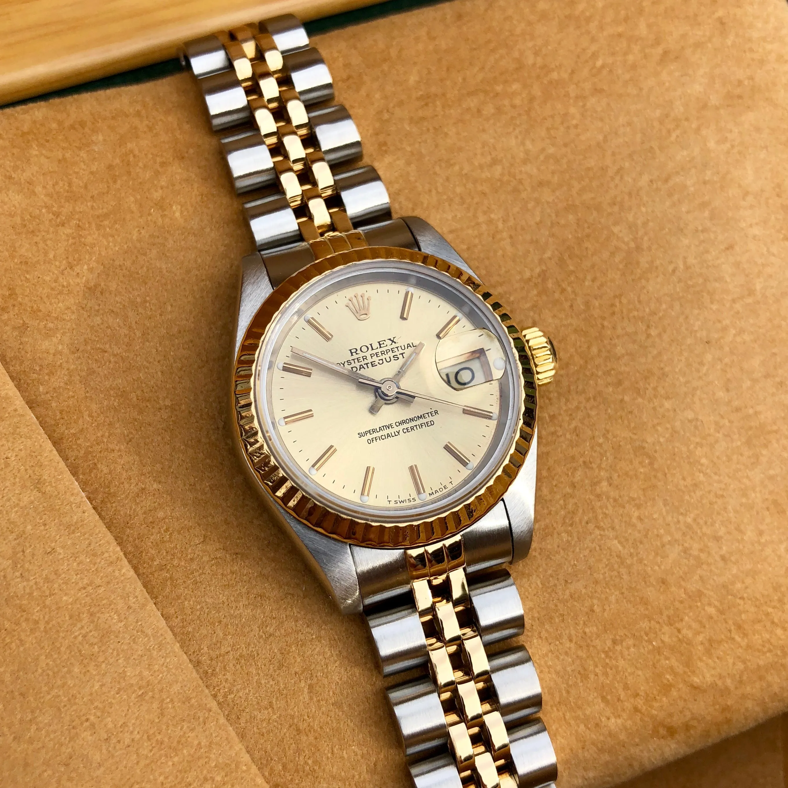 Rolex Datejust 69173 Ladies Two Tone Champagne Stick Dial Steel 18K Gold Jubilee Wristwatch