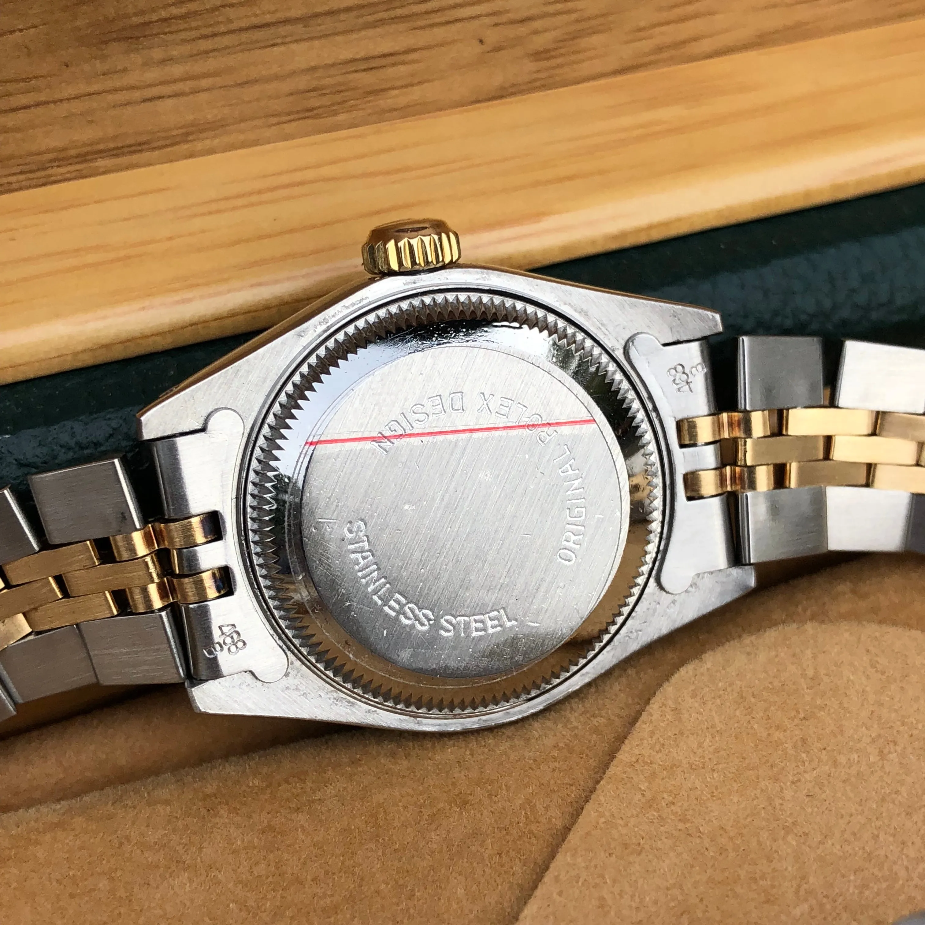 Rolex Datejust 69173 Ladies Two Tone Champagne Stick Dial Steel 18K Gold Jubilee Wristwatch