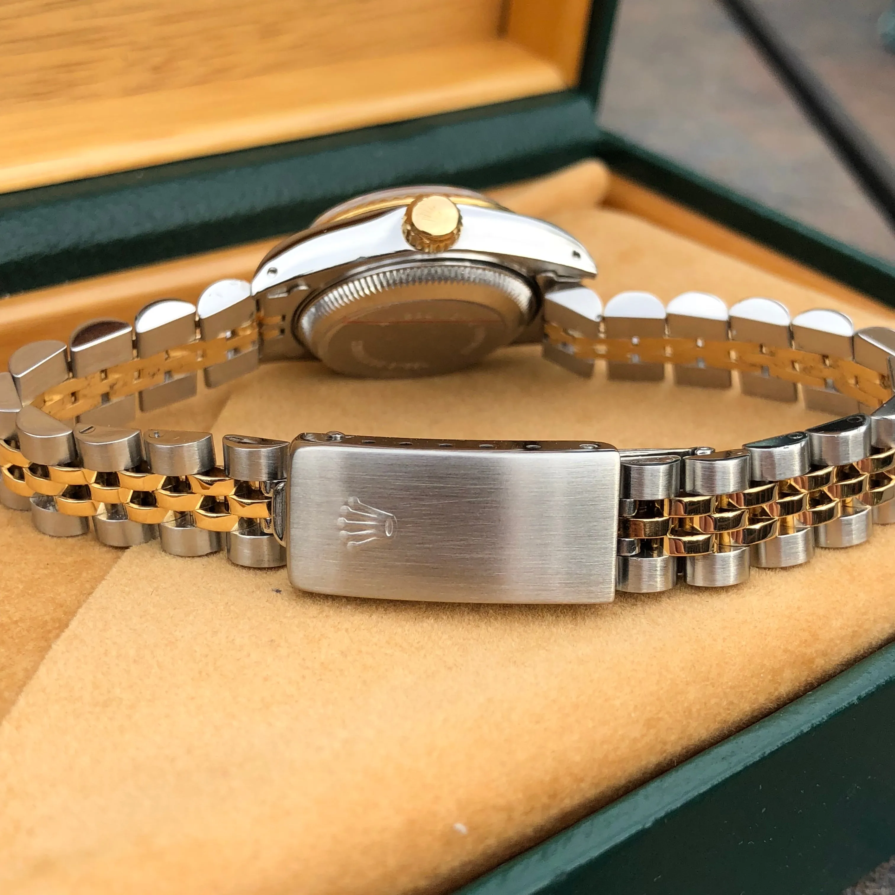 Rolex Datejust 69173 Ladies Two Tone Champagne Stick Dial Steel 18K Gold Jubilee Wristwatch