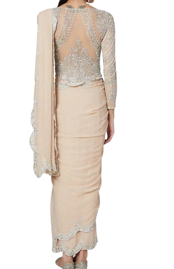 SAMPLE SALE: Ivory & Silver Embellished Scalloped Pre-Draped Sari